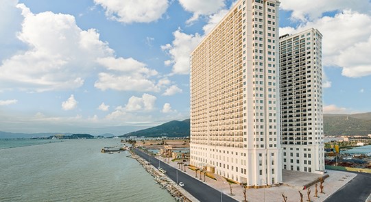 KHÁCH SẠN GOLDEN BAY ĐÀ NẴNG